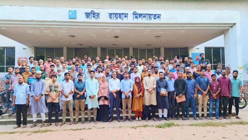 শিক্ষার্থীদের খাদ্য নিরাপত্তা নিশ্চিতকরণে জাবিতে জাকসুর উদ্যোগ, অস্বাস্থ্যকর খাবার নিয়ে উদ্বেগ