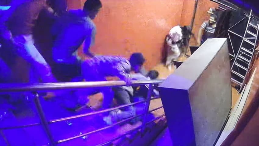 যুবদল নেতার নেতৃত্বে হোটেলে হামলা, নারীদের লাঞ্ছিত ও লুটপাটের অভিযোগ