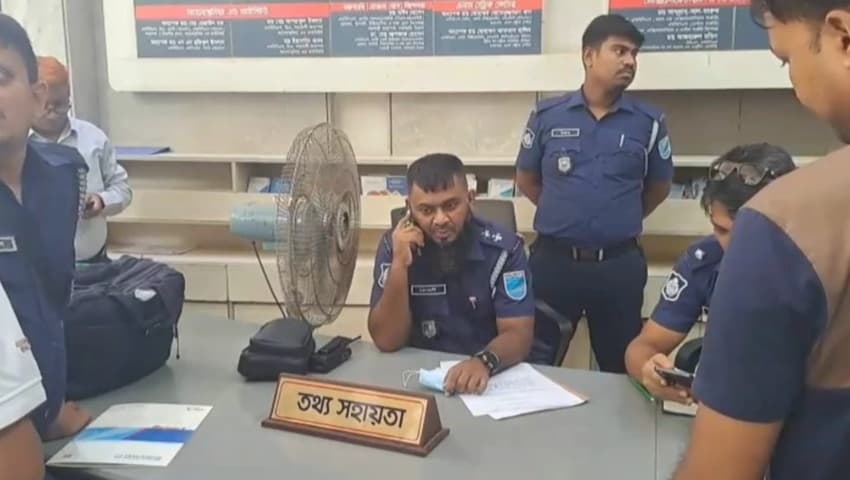 আশুলিয়ার বিশমাইলে ছিনতাইকারীর ছুরিকাঘাতে গাড়িচালক নিহত